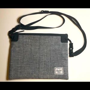 Herschel Alder Crossbody Bag